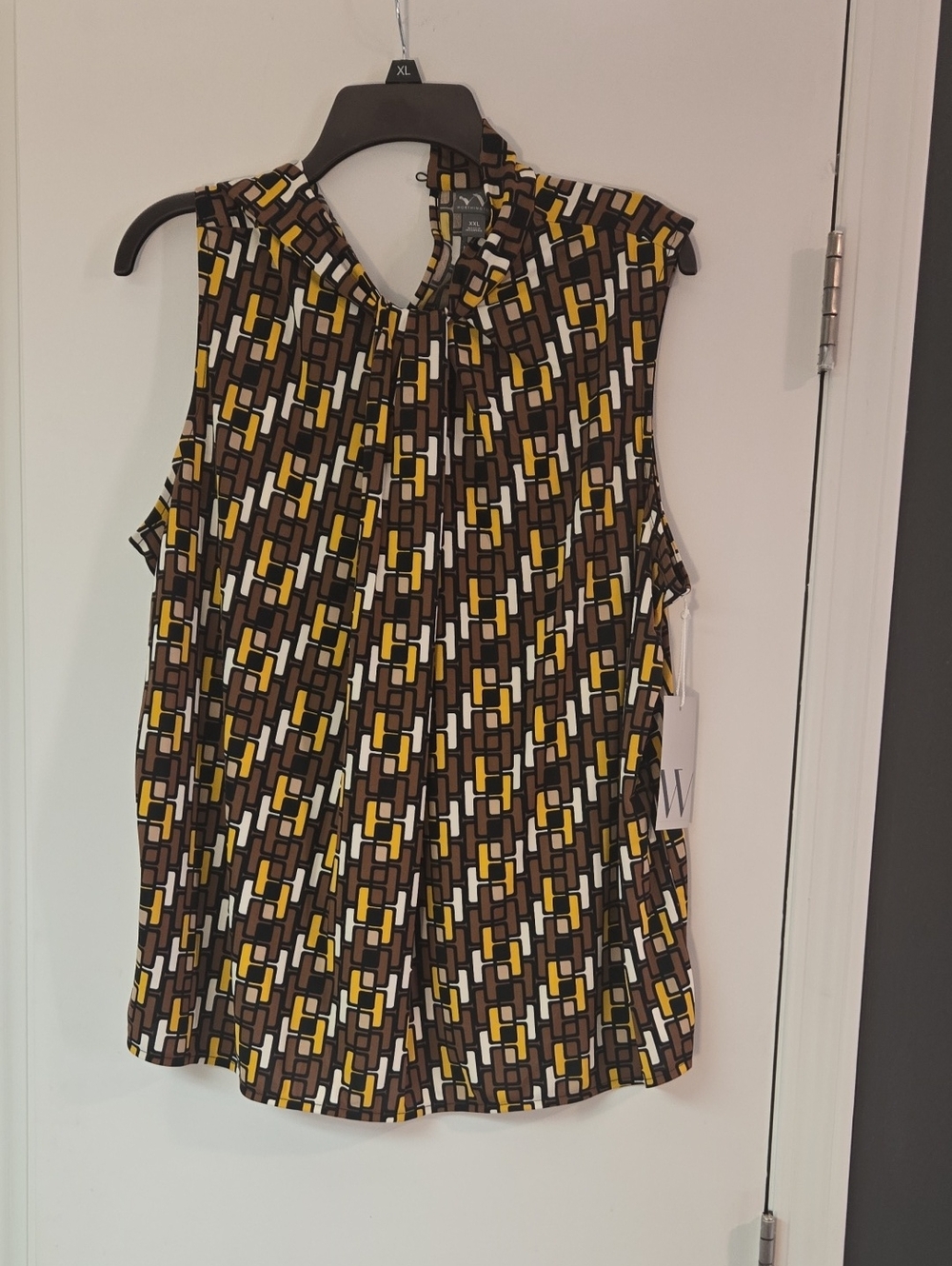 Worthington Geometric Sleeveless Camisole in Brown, Yellow & White